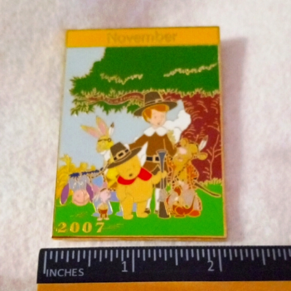 Disney November Pin - Green, Yellow, and Brown. LE 500 - Picture 6 of 7